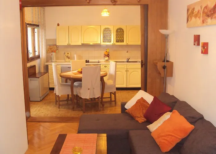 Daire Apartman Solomir Zadar