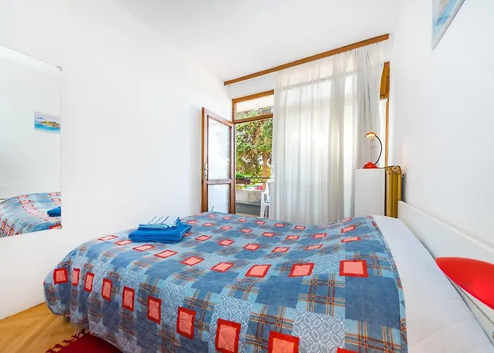 Apartment Apartman Solomir *