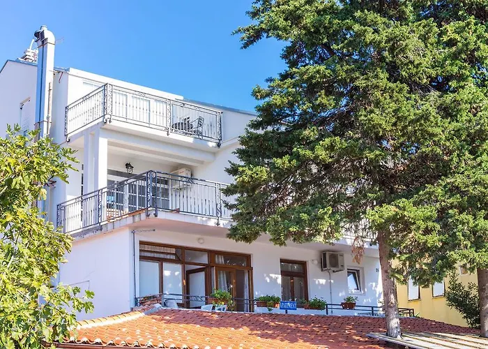 Apartman Solomir Apartment